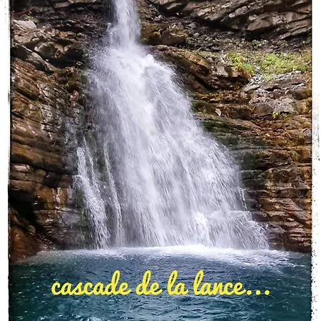 Village Cosy Avec Balcon Apartment Allos